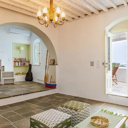 Sifnos Waterfront House Semesterbostad