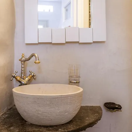 Sifnos Waterfront House